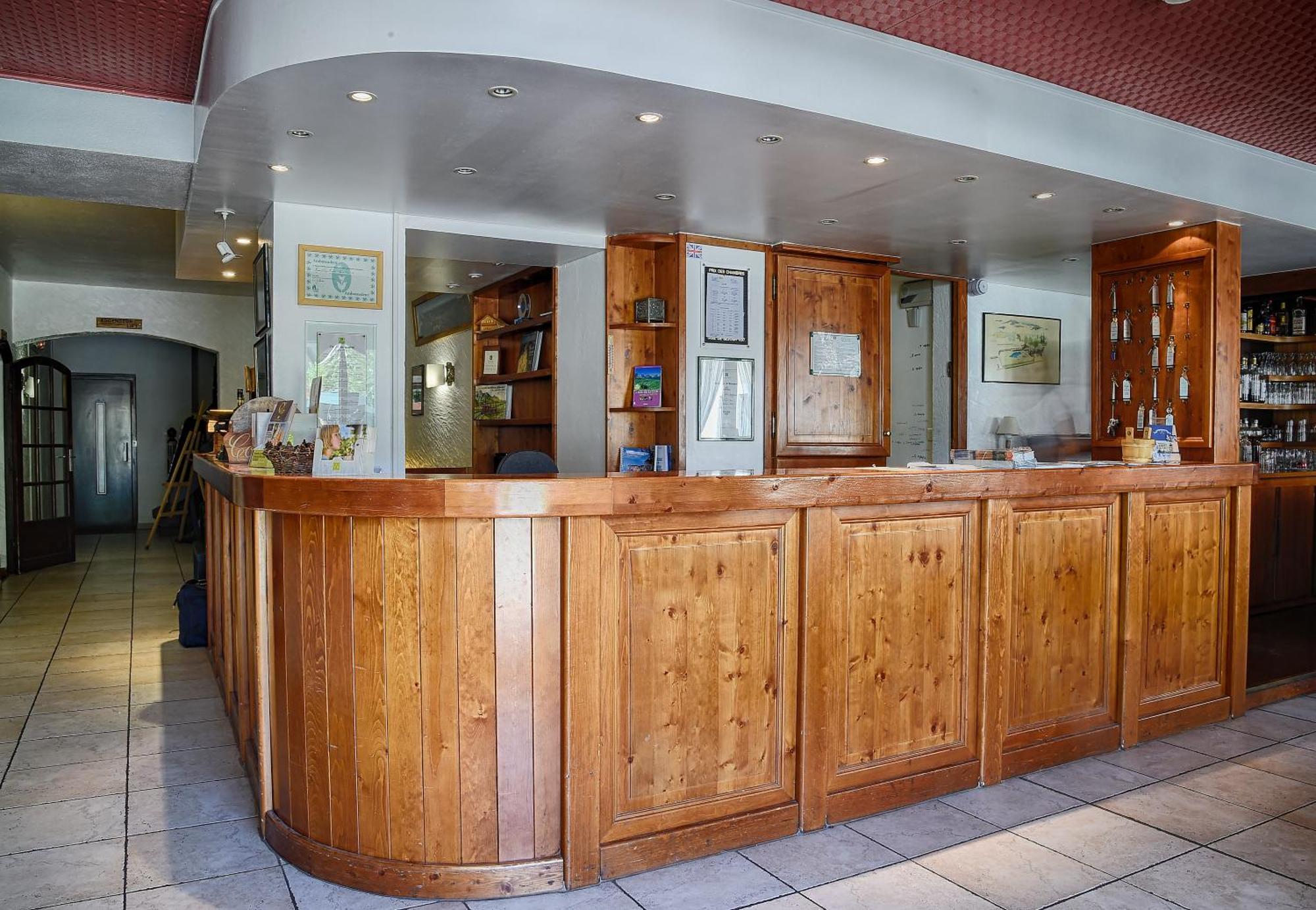 Logis Hotel - Le Col De L'Arc لانس-آن-فيركور المظهر الخارجي الصورة