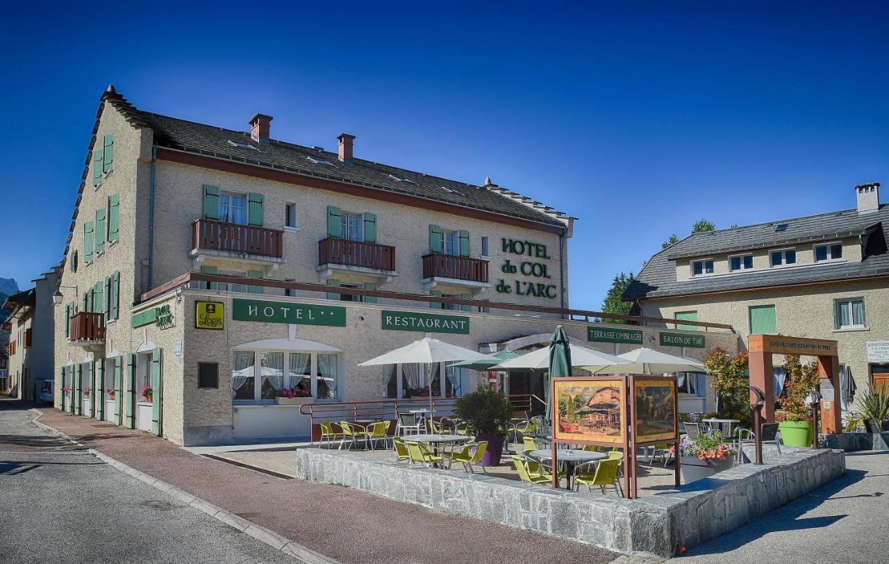 Logis Hotel - Le Col De L'Arc لانس-آن-فيركور المظهر الخارجي الصورة